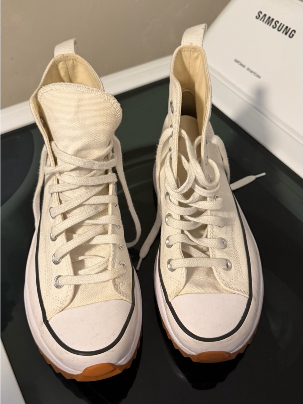High-Top Converse - Picture 2 of 4
